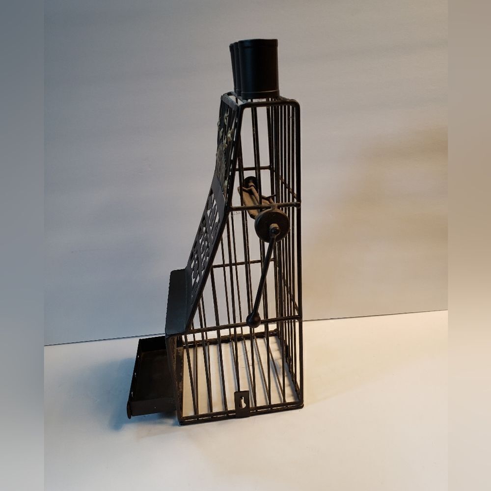 Wine Cork Storage - Picture 4 of 9